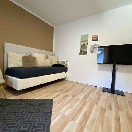 Sleep Well Apartments Detmold - Tempur Beds- Neu - Top Lage - Free Parking - Wifi Eksteriør bilde