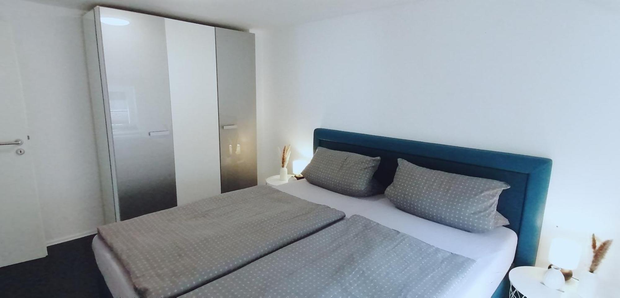 Sleep Well Apartments Detmold - Tempur Beds- Neu - Top Lage - Free Parking - Wifi Eksteriør bilde